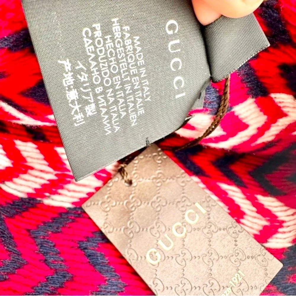 GUCCI Wool Zig Zag Knit Beanie, Unisex. Authentic, NWT